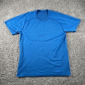 Lululemon Shirt Men Medium Light Blue Active Metal Vented Lightweight Breathable